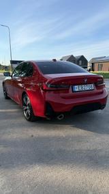 BMW 330e xDrive Automatik - M packet - rote BMW 330