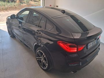 BMW X4 - 11