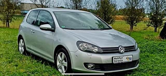 Volkswagen Golf 1.4 TSI 90 kW Team