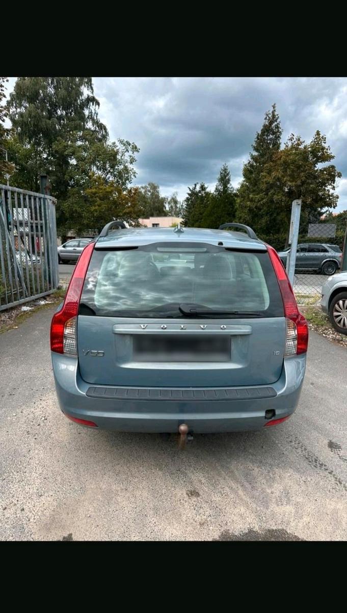 Volvo V50 2010 — двигун 101 HP (74kW)