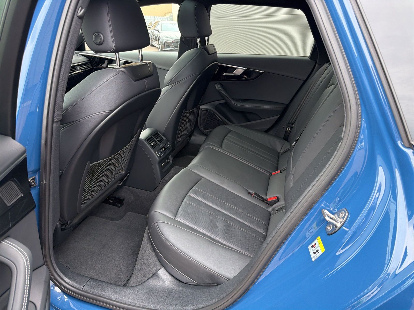Audi RS4 Avant qu MATRIX PANO B&O RS-AGA AHK foto 13