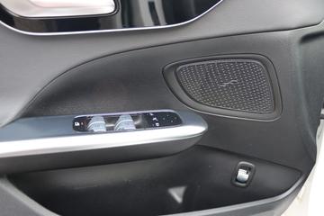 صورة مصغرة 12 لـ 2022 Mercedes-BENZ C 220