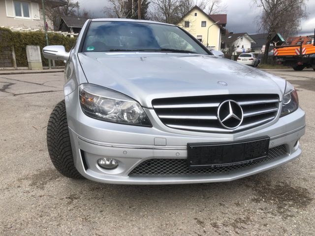 Mercedes-Benz 220 -131453 KM -AUTOMATIKGE-Schaltwippen-EXPOTR
