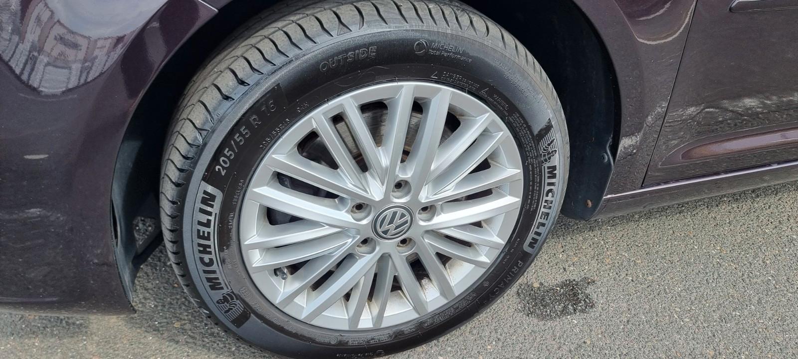 Volkswagen Caddy 2,0TDI 110kW BMT DSG Highline 5-Sitzer
