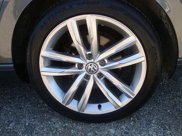Volkswagen Passat Variant - 10