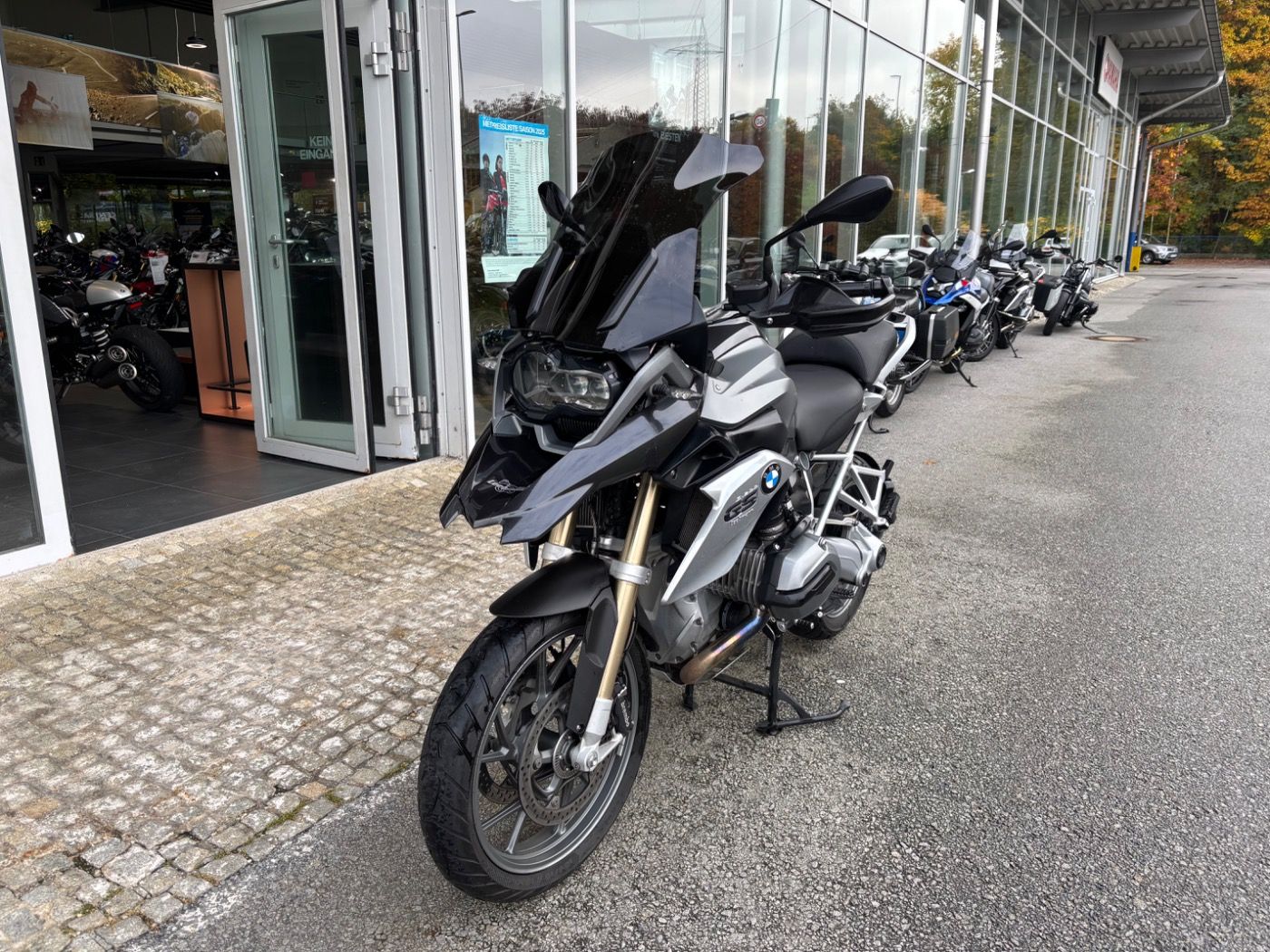 Fahrzeugabbildung BMW R 1200 GS LC aus 1. Hand Komfort- und Dynamik-Pa