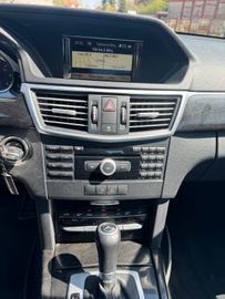 Mercedes E 250 - 9