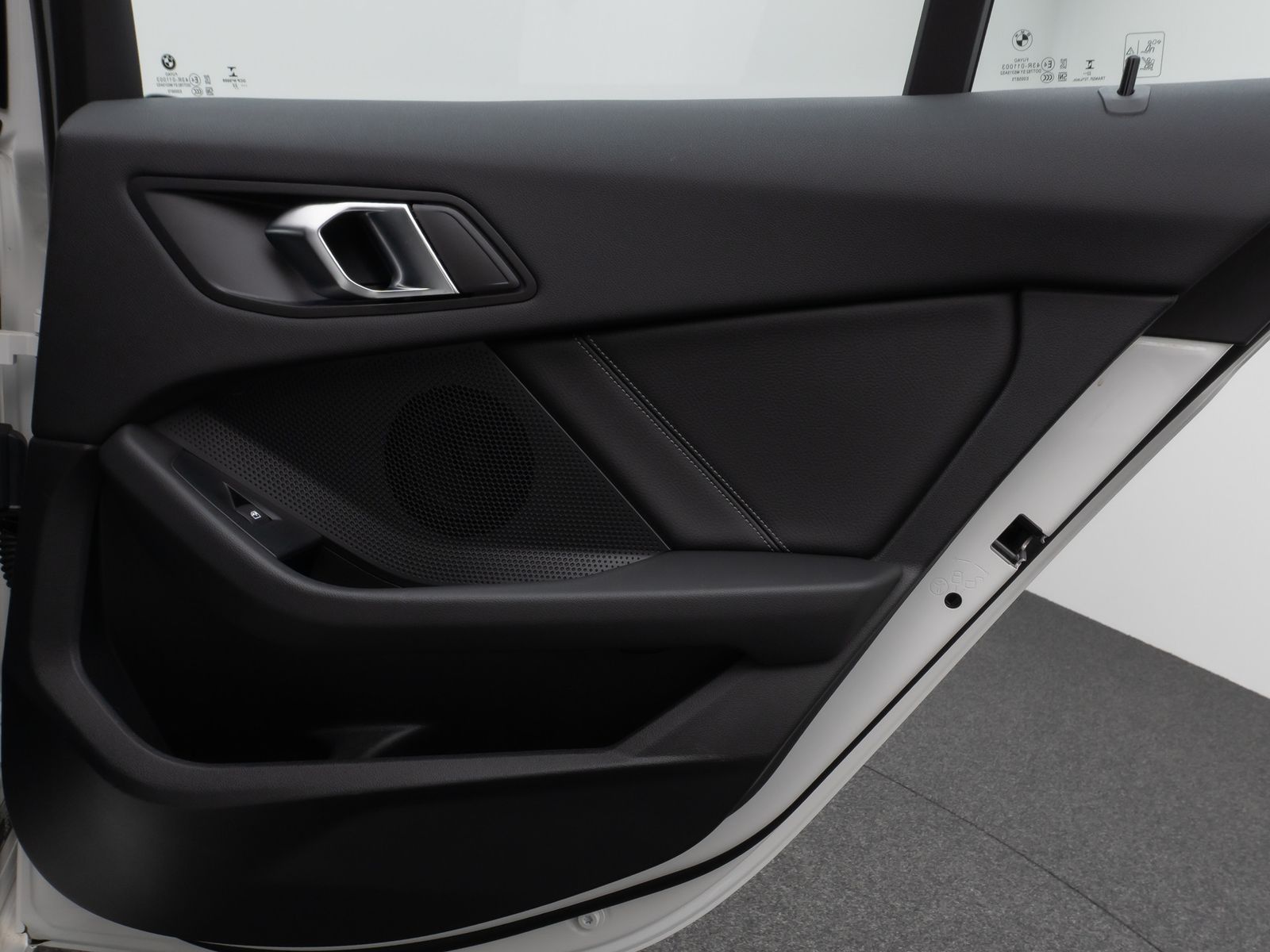 Fahrzeugabbildung BMW 118i SportLine Kamera DAB Lenkrhzg Komfort Alarm