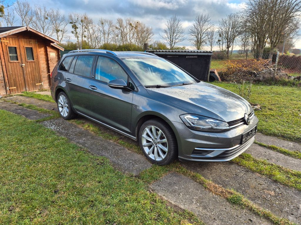 Image of Volkswagen Golf