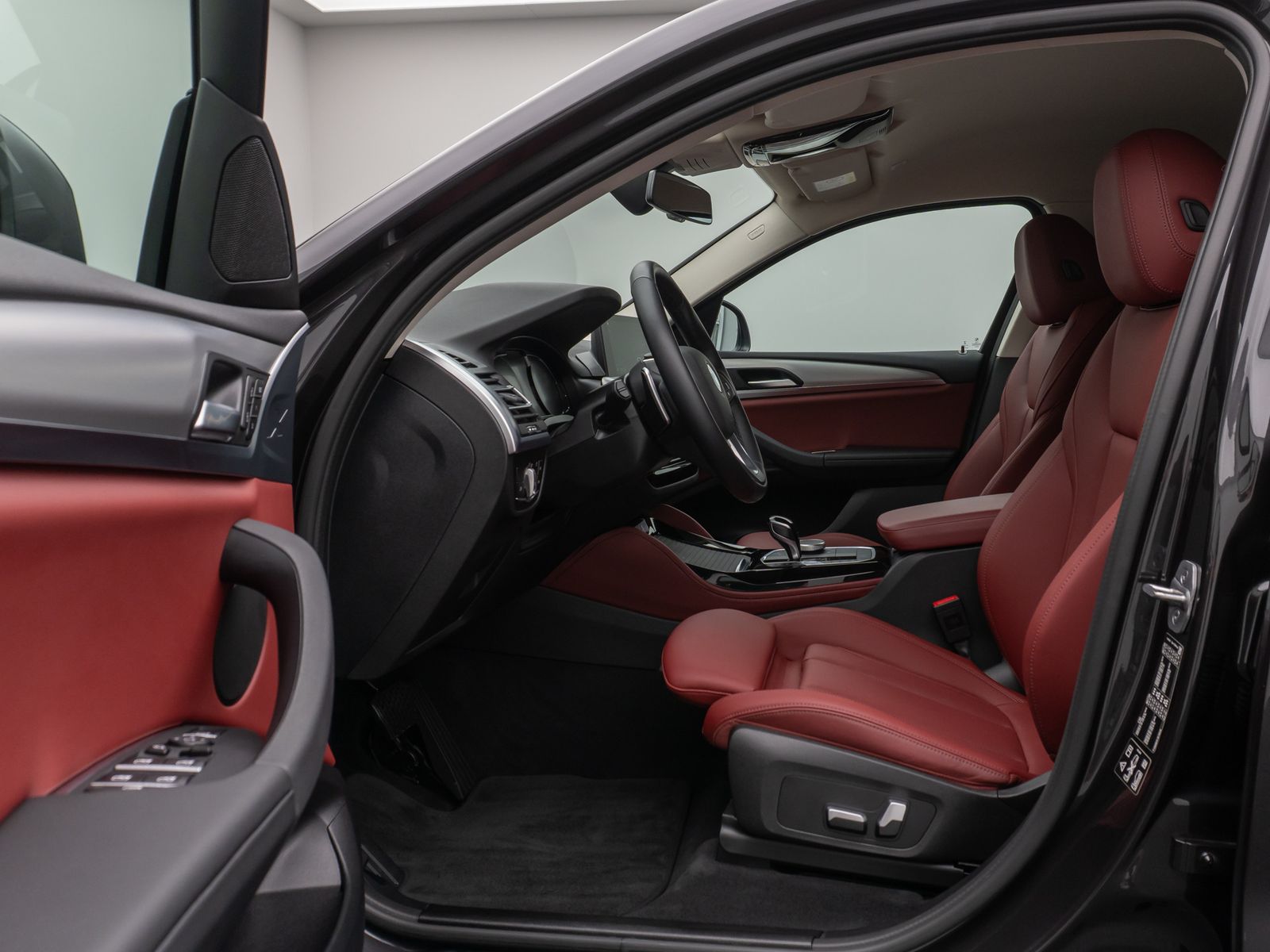 Fahrzeugabbildung BMW X4 xD20d 360°DAB HiFi Fernlichtassist AHK Sport