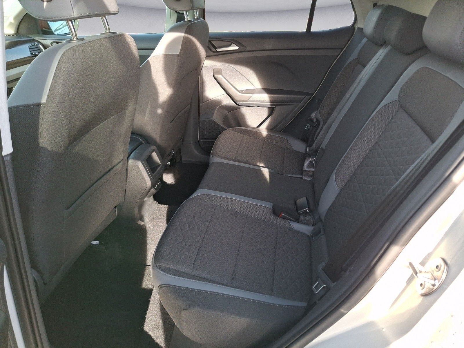 Volkswagen T-Cross - Bild 9