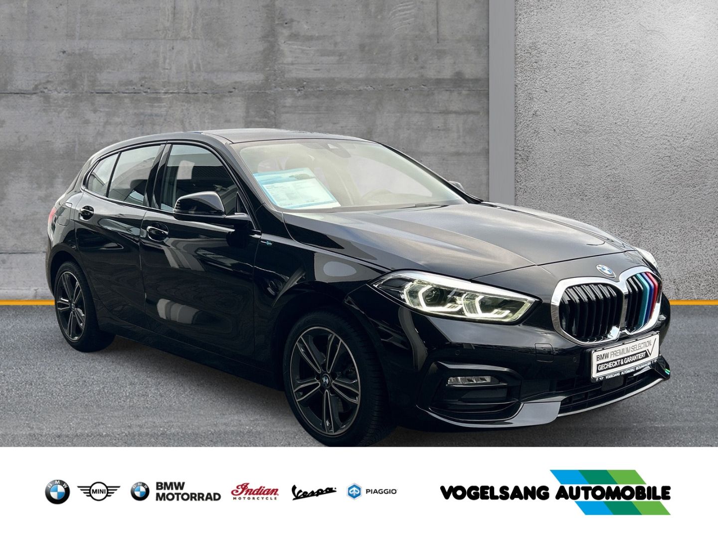 Fahrzeugabbildung BMW 118 Sport Line Head-Up Navi groß Harman/Kardon L