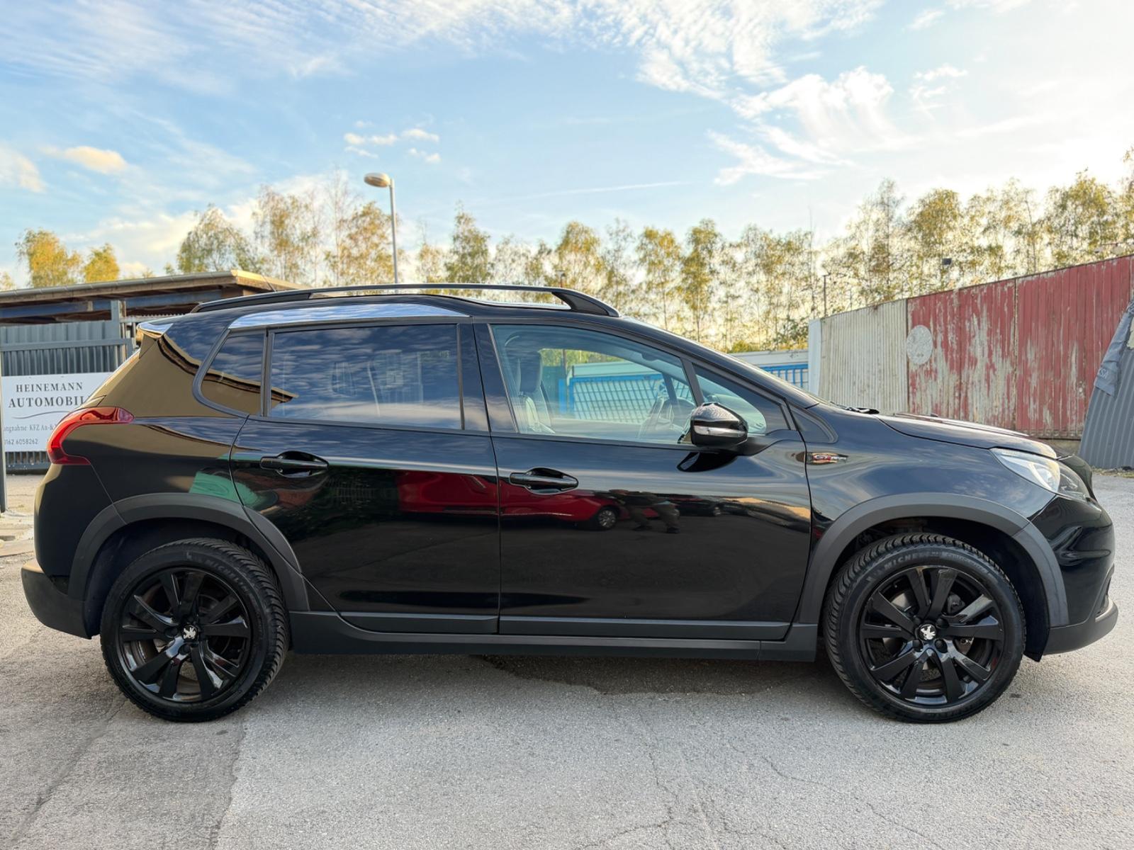Peugeot 2008 Allure GT-Line Aut. *LEDER*KAMERA*NAVI*LED*