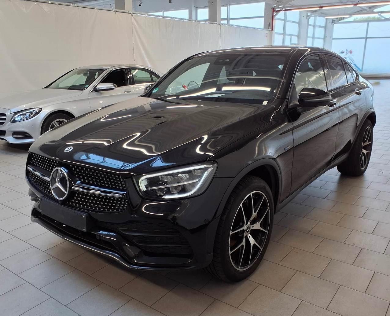 Mercedes-Benz GLC 300E AMG LINE 4MT 9G-TR-360°CAM-