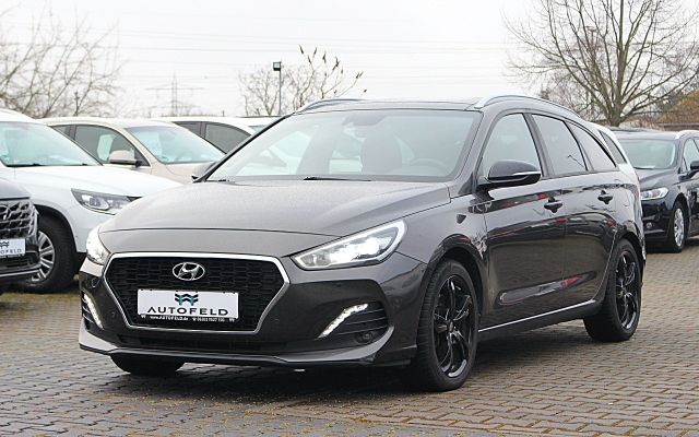 Hyundai i30 1.4 Passion + T-GDI/VOLL SHEFT/LED/PANO/