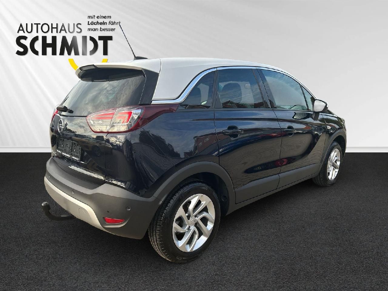 Fahrzeugabbildung Opel Crossland Innovation, Automatik,AHK