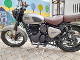 Royal Enfield classic 350, erst1150km, tüv neu - ROYAL ENFIELD CLASSIC 350