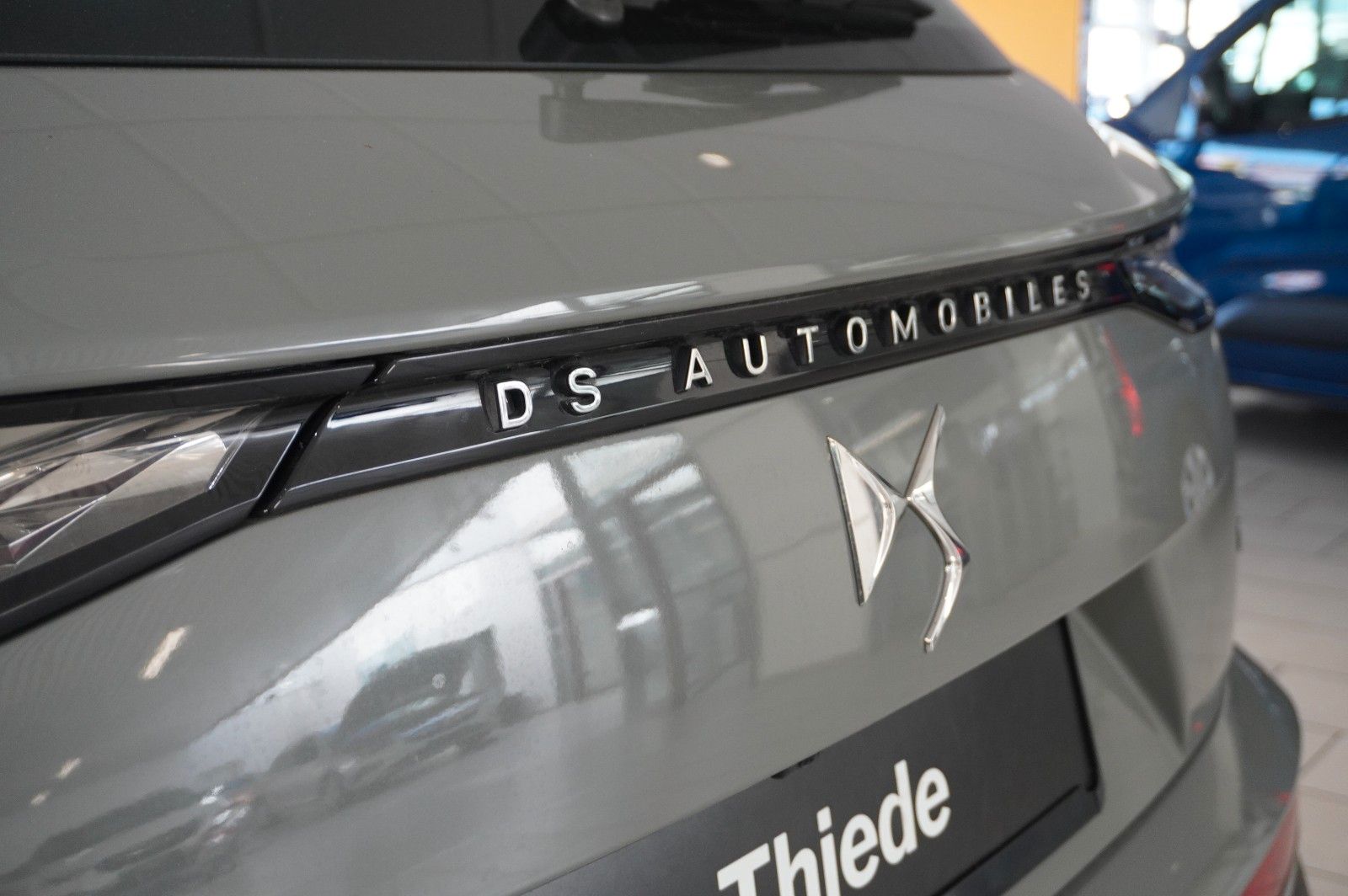 Fahrzeugabbildung DS Automobiles DS7 (Crossback) 1.5D BASTILLE+ NAVI/LED/360°/DAB