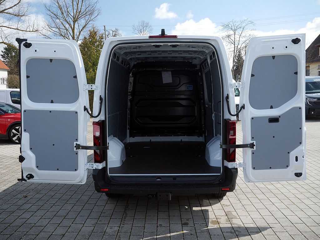 Fahrzeugabbildung Renault Master FWD Kasten L2H2 3.5to dCi 130 PDC AHK LED