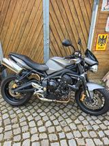 Triumph Street Triple 675R 14Tsd KM - Triumph Motorräder in Bonn