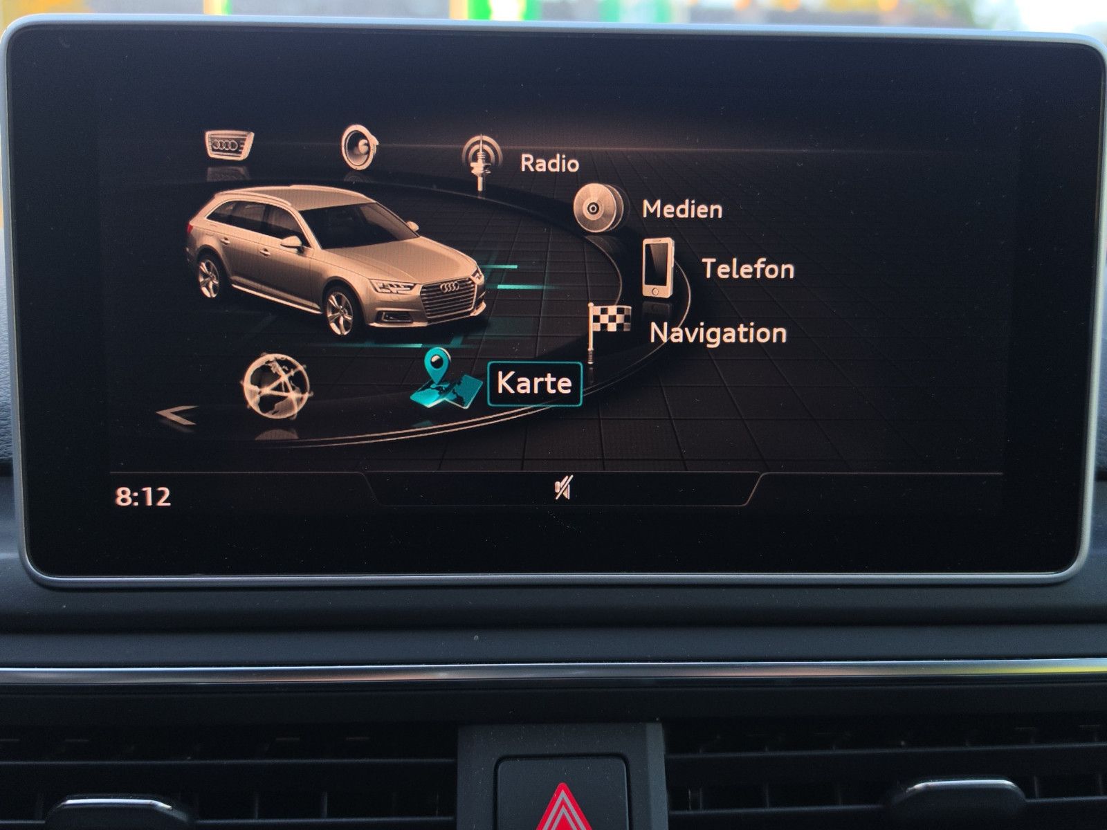 Fahrzeugabbildung Audi A4 AVANT SPORT S-LINE AUTOMATIK AUS 1.HAND