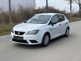 Seat Ibiza Lim. Reference Salsa - Seat Ibiza mit Benzin-Antrieb: Limousine, Salsa