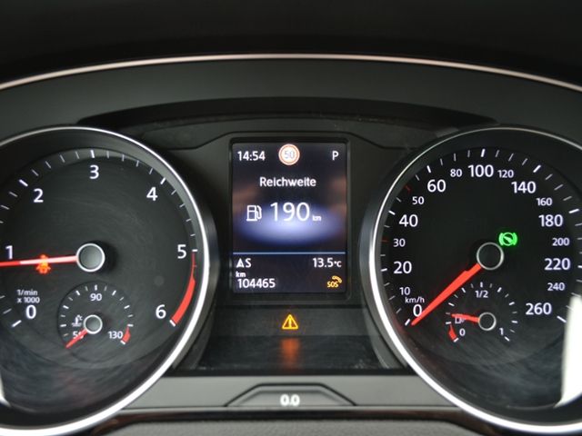 Passat Variant 2.0 TDI DSG Business AHK/LED/NAVI