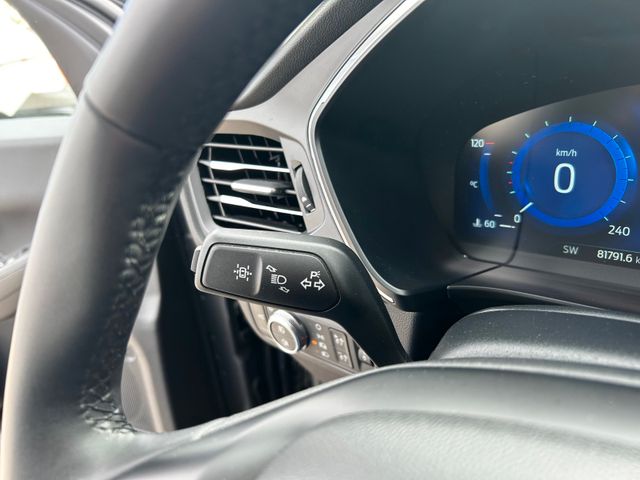 Kuga Titanium X*B&O*KAMERA*