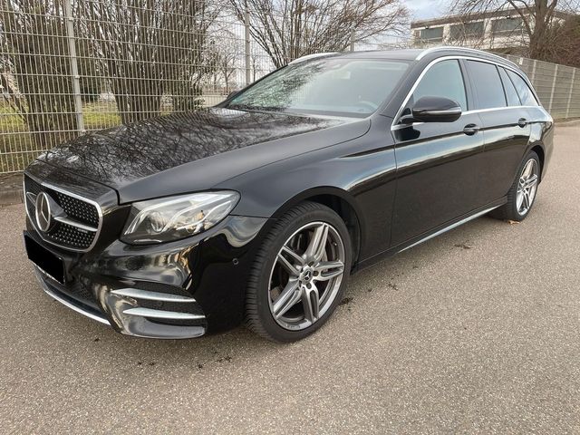 Mercedes-Benz E400 T 4Matic AMG Line AHK Widescreen LED