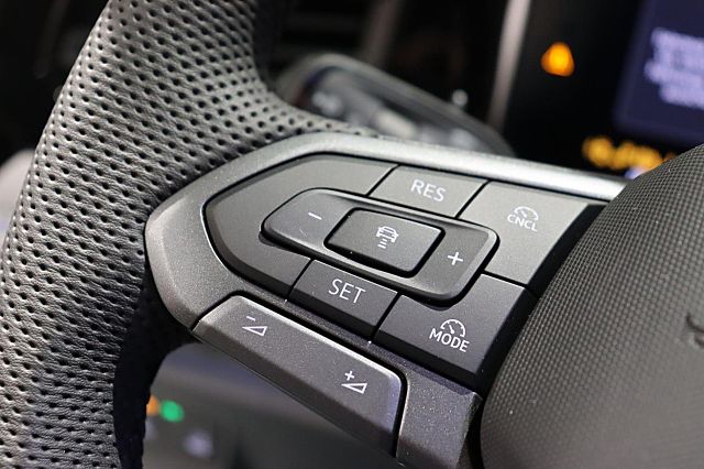 Tiguan R-Line 1.5l eHybrid DSG BlackStyle AHK An