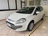 Fiat FIAT Grande Punto Grande Punto 5p 1.4 Dynamic 77 - weiße Fiat Grande Punto