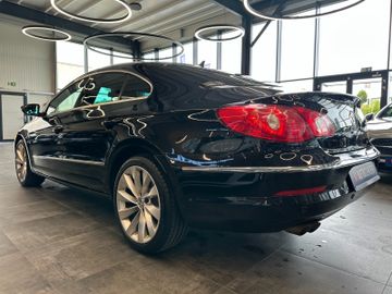 Volkswagen Passat *Sport-Paket*Tempo*Navi*PDC*BI-XENON*