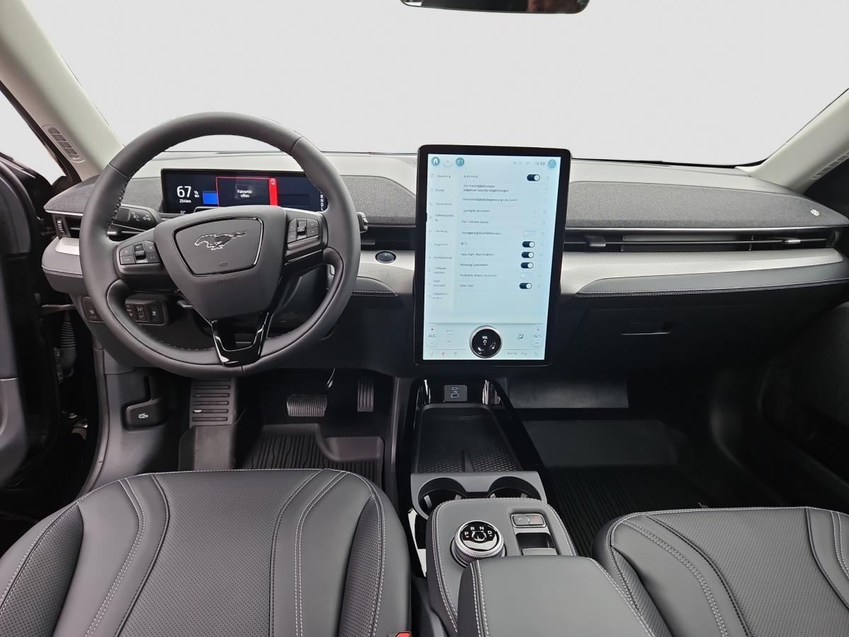 Ford Mustang Mach-E 75.7 kWh LED ACC RFK LEDER SHZ
