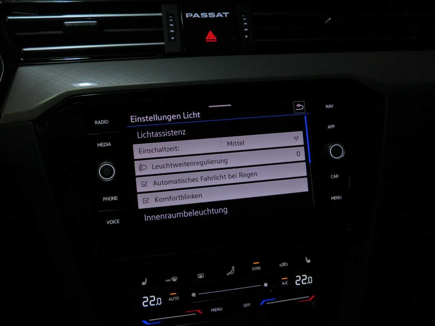 Volkswagen Passat Variant 2.0 TDI SCR DSG7 Business Navi