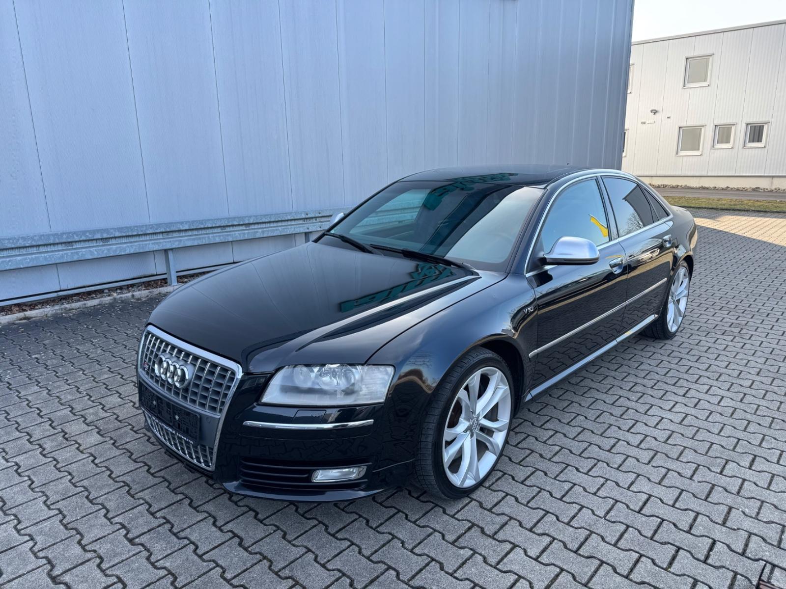 Audi S8 5.2 quattro Kamera Carbon BOSE Facelift
