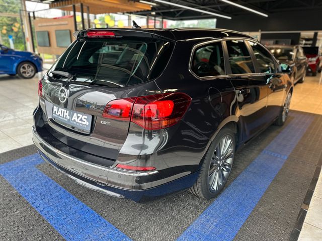 Opel Astra  J Sports Tourer Exklusiv