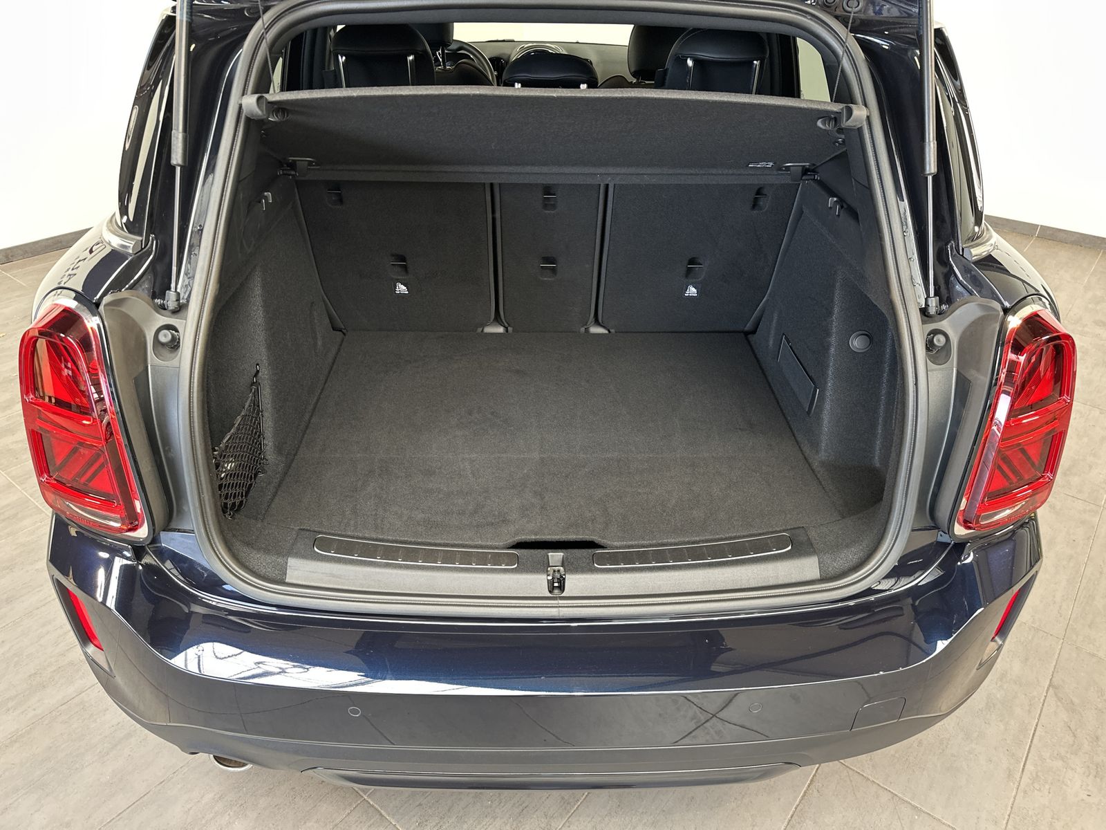 Fahrzeugabbildung MINI Cooper Countryman ALL4 NAV+LED+KAMERA+18ZOLL+DA