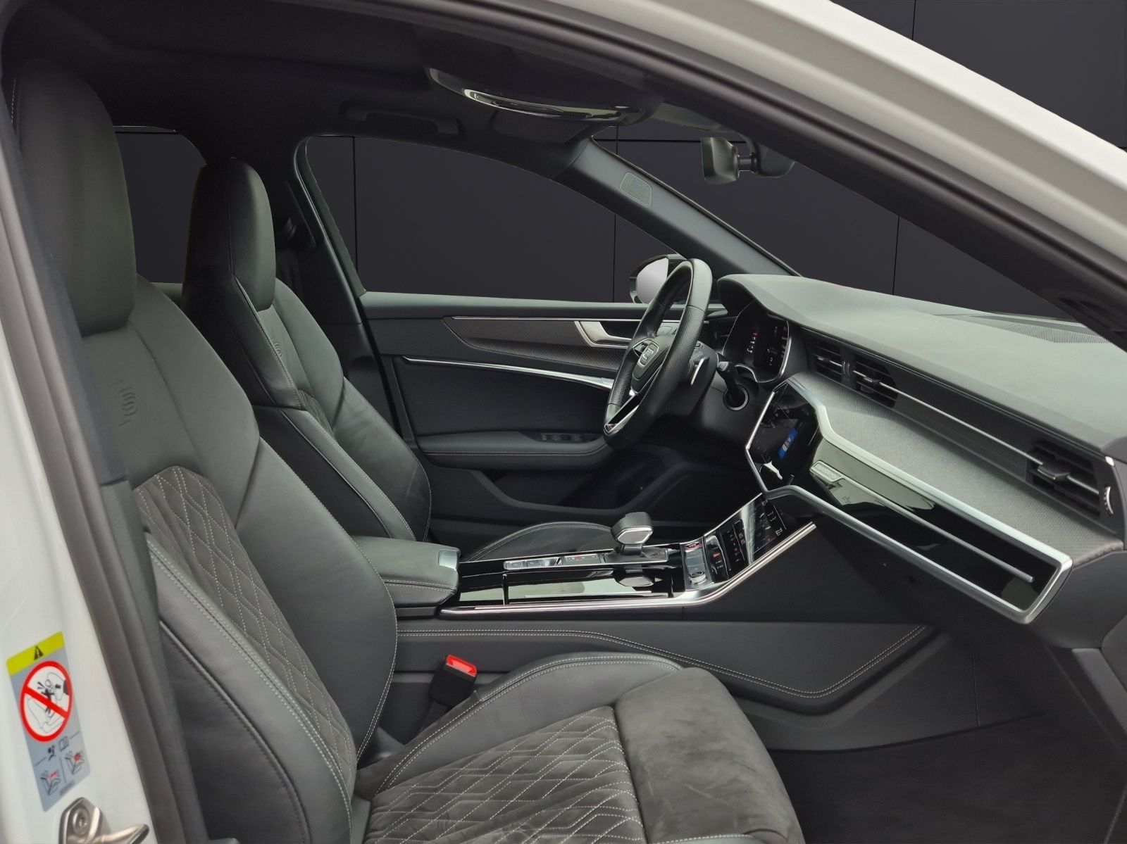 Fahrzeugabbildung Audi S6 Avant TDI quattro HDMatrix Navi Pano B&O AVC