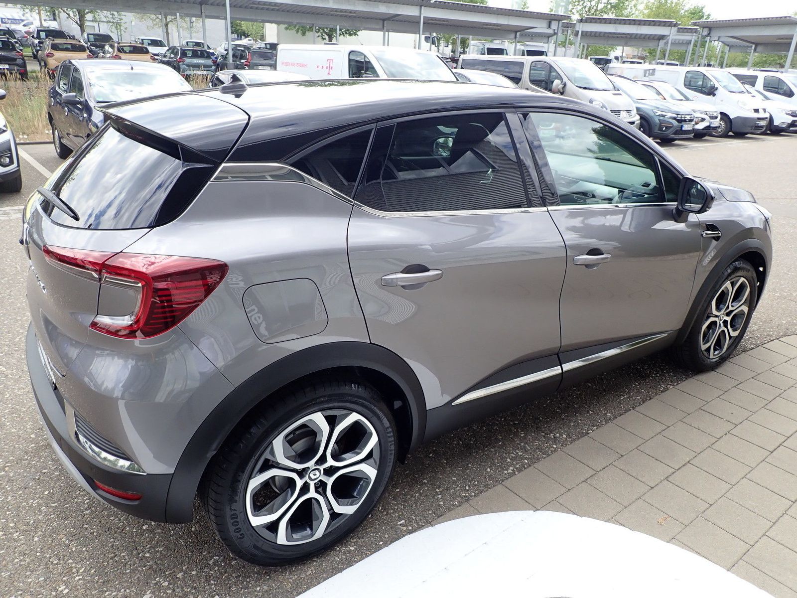 Fahrzeugabbildung Renault Captur II Intens TCe 140
