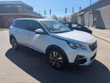 Peugeot 5008 BlueHDi 130 EAT8 Allure - Peugeot 5008 mit Diesel-Antrieb