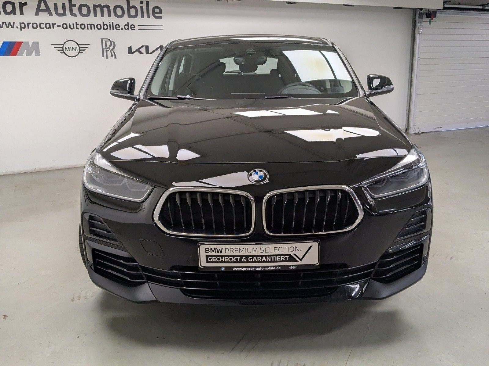 BMW X2 sDrive18i PA PDC DAB LED Navi Shz
