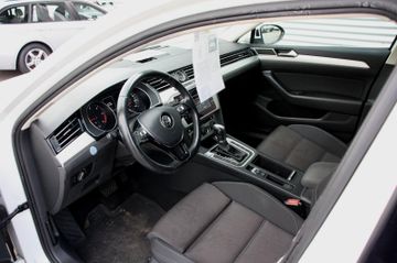 Volkswagen Passat Variant - 6