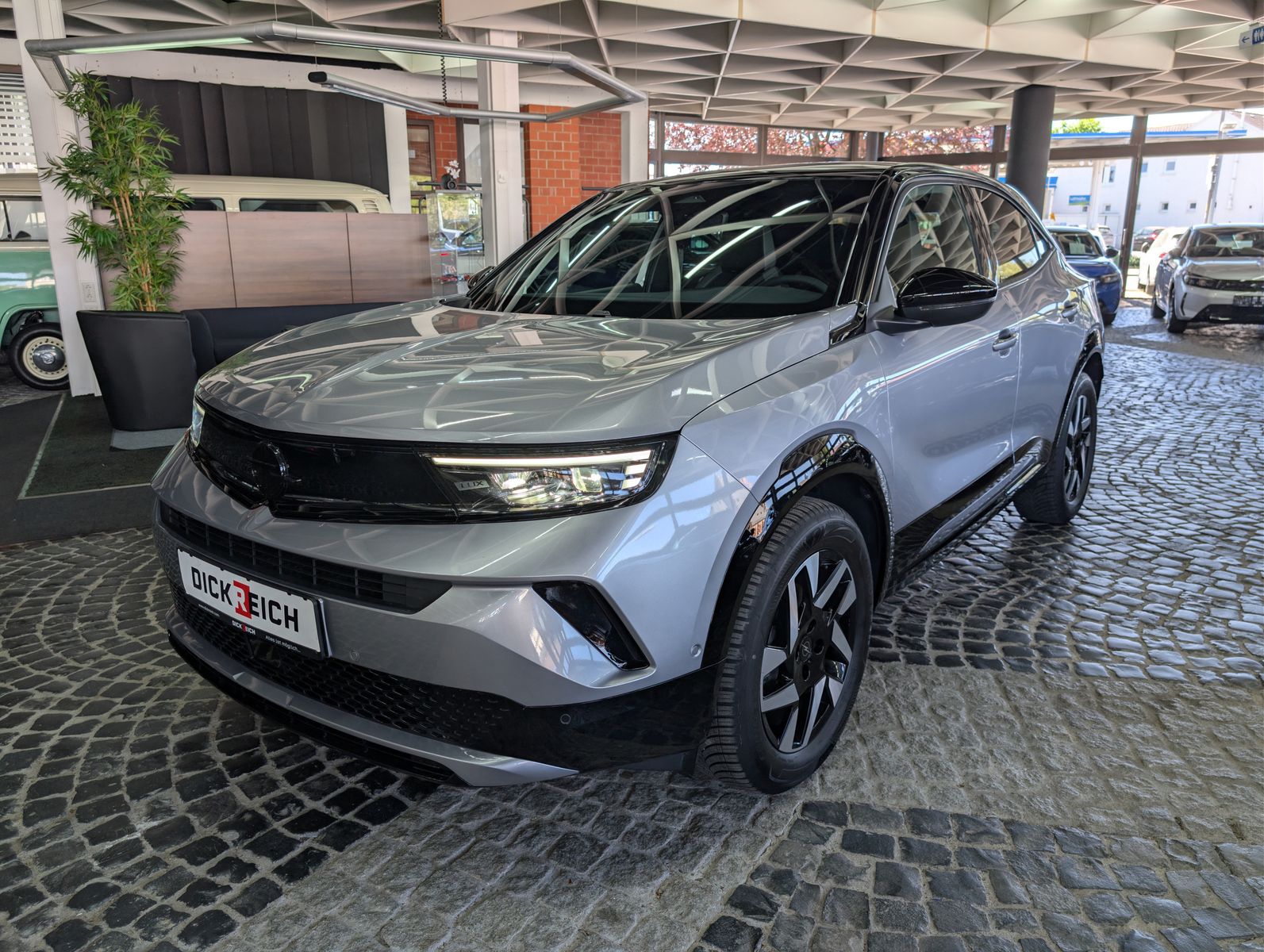 Fahrzeugabbildung Opel Mokka GS BLACK INTEL LUX TECH KAM SHZ BHL VIRT