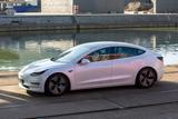 Tesla Model 3 Long Range Dual AWD Enhanced A. Anhänger - Tesla Gebrauchtwagen in Stuttgart