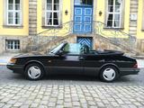 Saab 900 Turbo S, Cabrio mit rotem Steuergerät - Saab 900: Cab