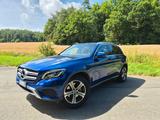 Mercedes-Benz GLC 250 4MATIC Autom. - - Mercedes-Benz GLC 250 von privat