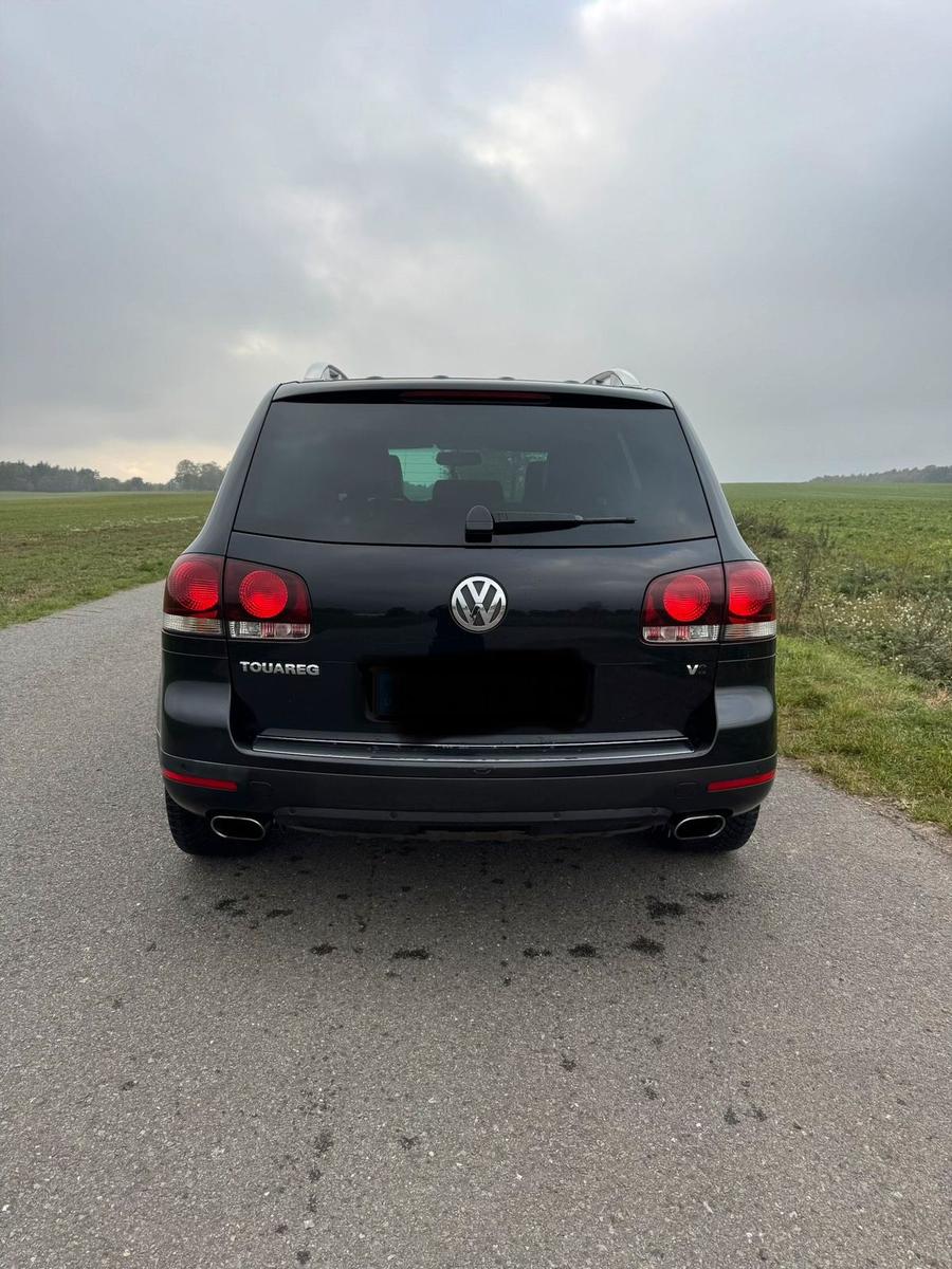 Volkswagen Touareg 2004 — photo 6