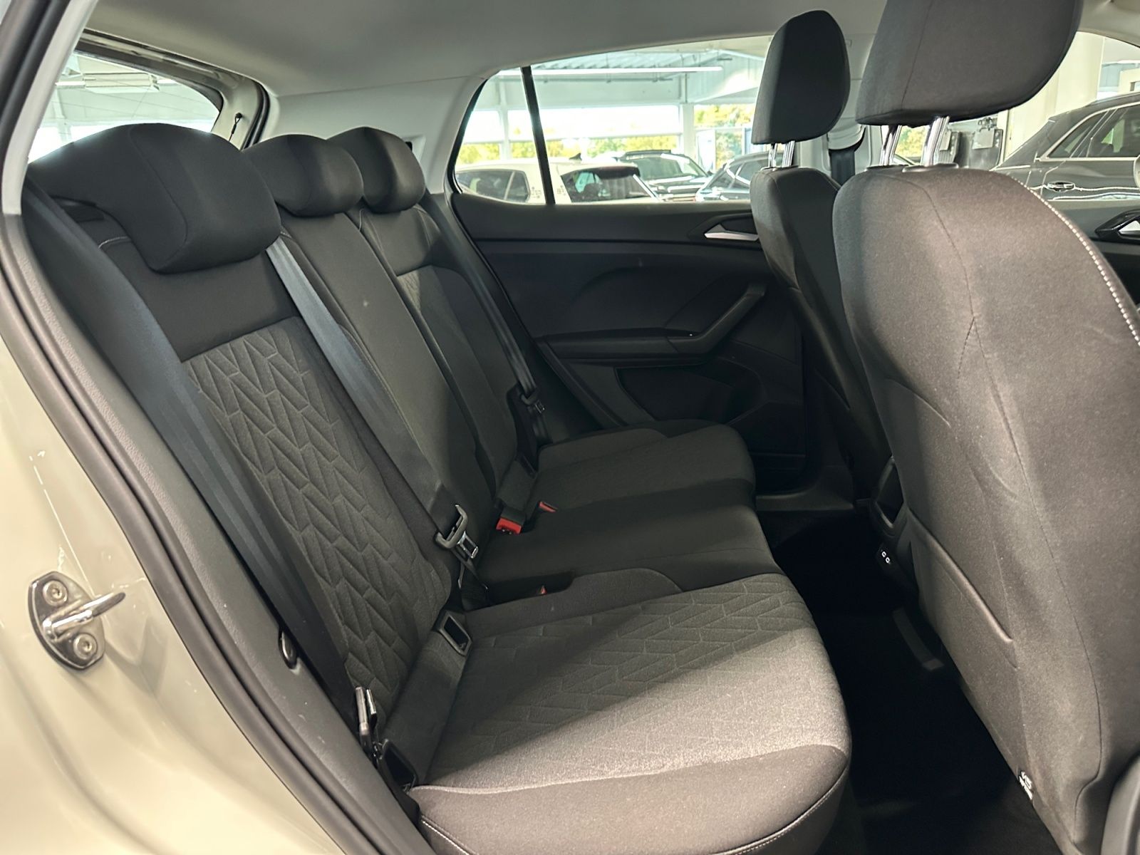 Volkswagen T-Cross - Bild 11