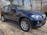 BMW X5 4.8i V8 E70 PANO HUD LEDER 2.Hand 8-fach - BMW X5 E70 mit Benzin-Antrieb