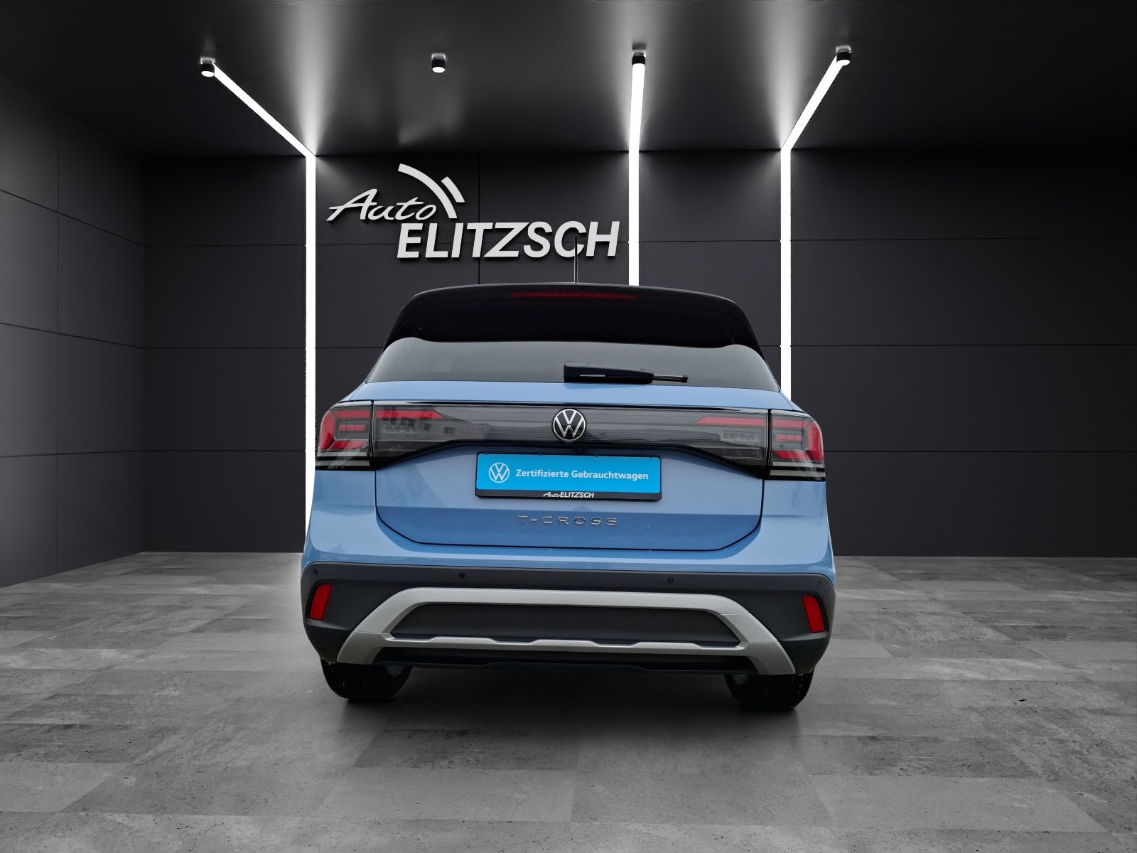 Fahrzeugabbildung Volkswagen T-Cross TSI Life LED AID ACC APP RFK SH LM